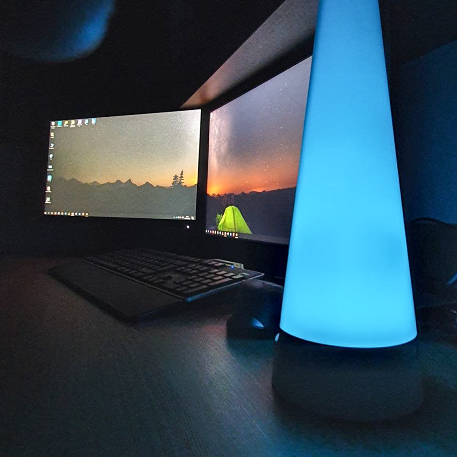 Aigostar Rainbow - LED Nachtlampe, 2 Modi (warmes Licht 4000K & RGB), unabhängige Touch-Steuerung, tragbar dimmbar, 110 Grad Falz, RGB Farbumschlag für Kinderzimmer, Wohnzimmer, Lese- und Campingplatz